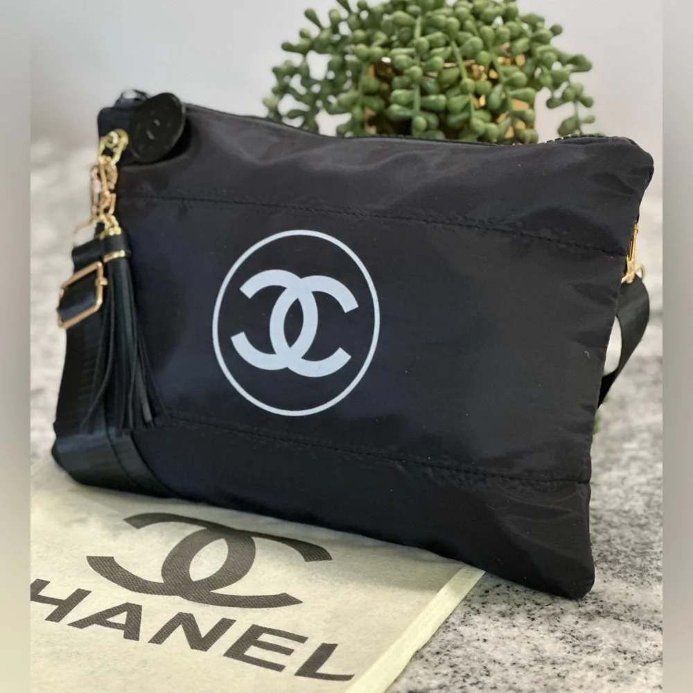 Chanel Black Cosmetic Bag with silver hardware GWP item - Picture 3 of 4